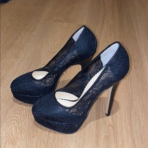 Charolette Olympia platform pumps never been worn